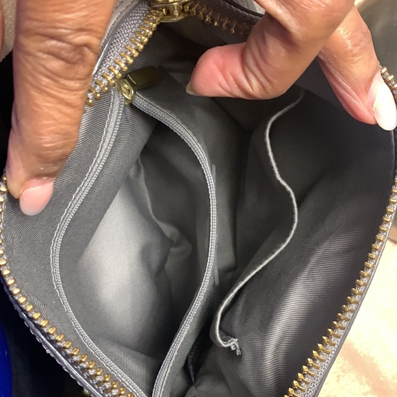 ✨ Fossil Leather Crossbody - Picture 7 of 9